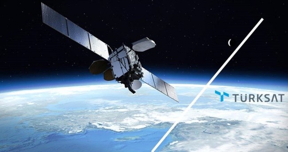 Turquie: le satellite Turksat 5B devrait être lancé fin décembre (ministre)