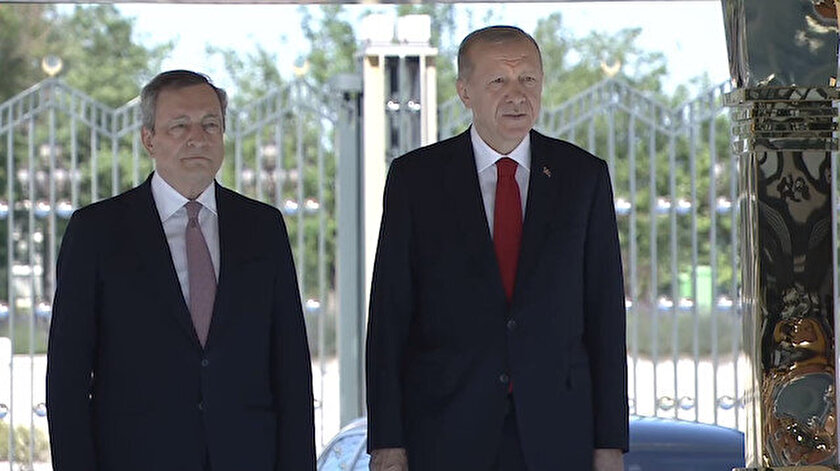 Italiýanyň Premýer ministri Türkiýä geldi