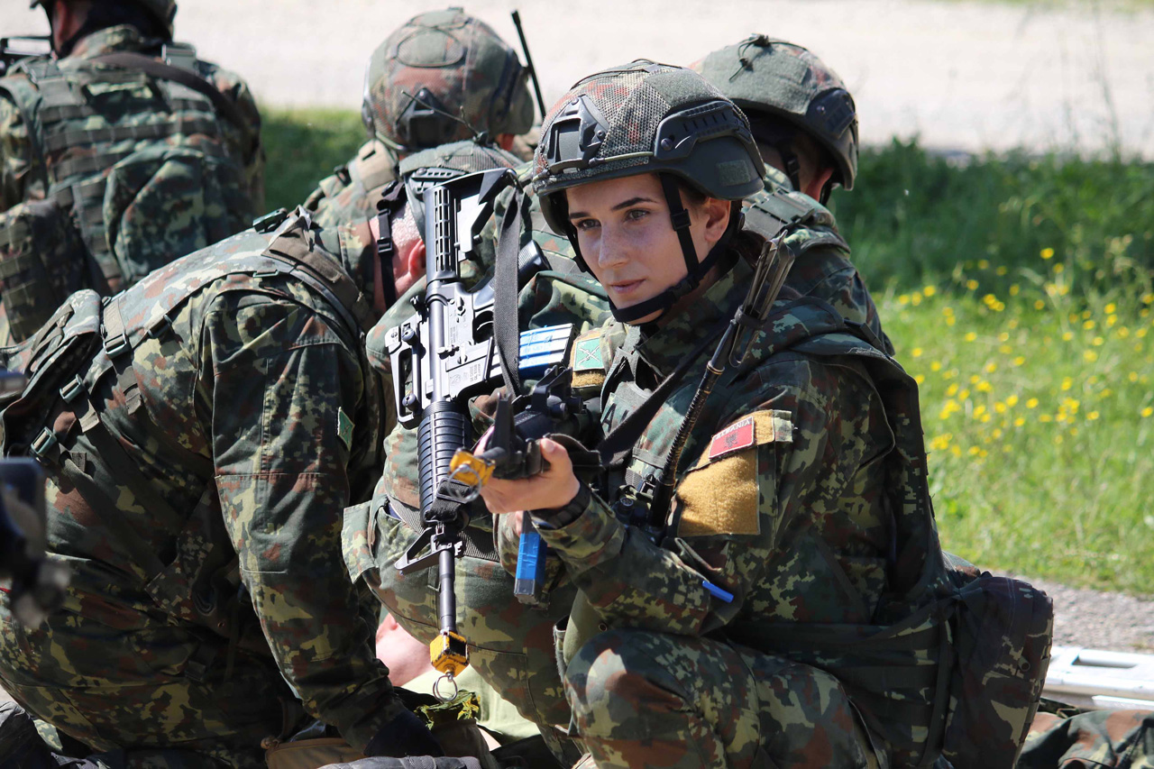 Forcat e Armatosura Shqiptare, pjesë e NATO-s gjithnjë e më të standardizuara