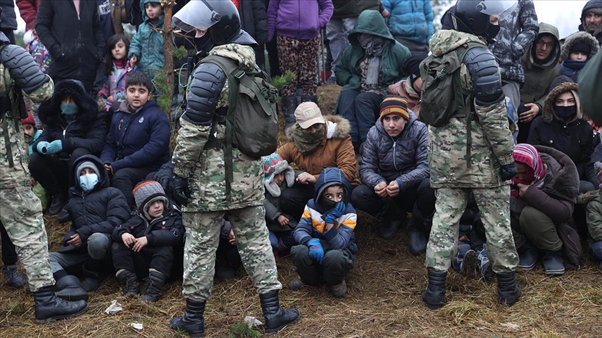Entoni Blinken qaçqın böhranında Belarus və Rusiyanı günahlandırıb