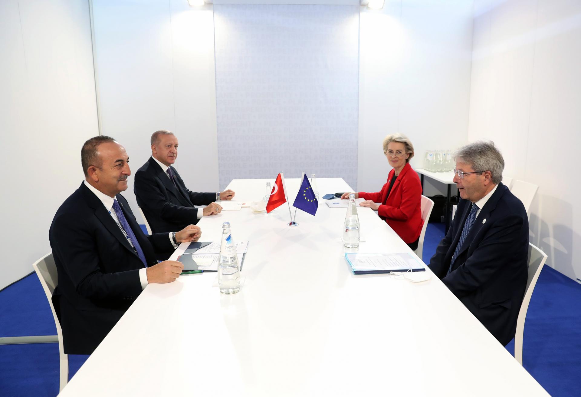 jumhur reis erdoghan rimdiki uchrishishlirini bashlidi
