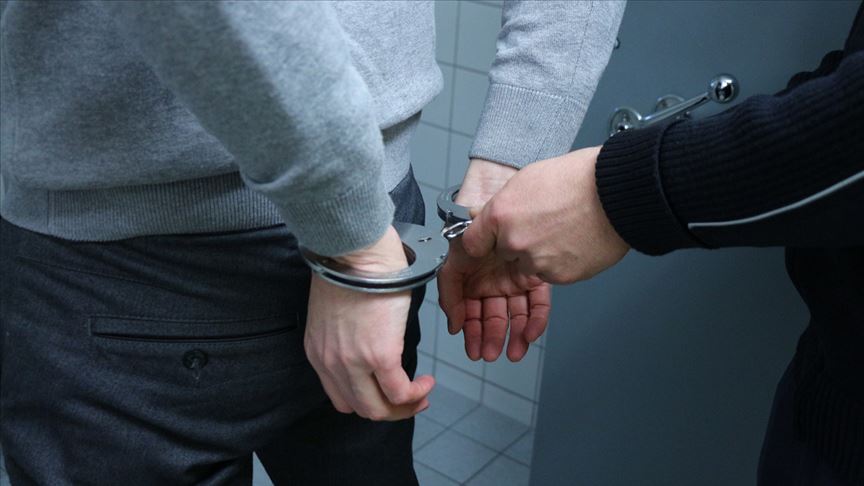истанбул айродоромида сахта паспорт чиқарған америка дипломатийә хадими қолға елинди