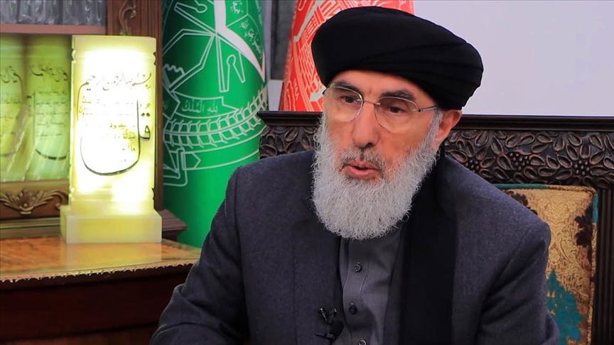نئی حکومت کے قیام کے امور طالبان لیڈر کی دارالحکومت کابل میں آمد کے ساتھ شروع ہوں گے، حکمت یار
