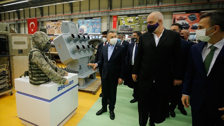 Fuat Oktaý we Edi Rama ASELSAN edarasyna bardylar
