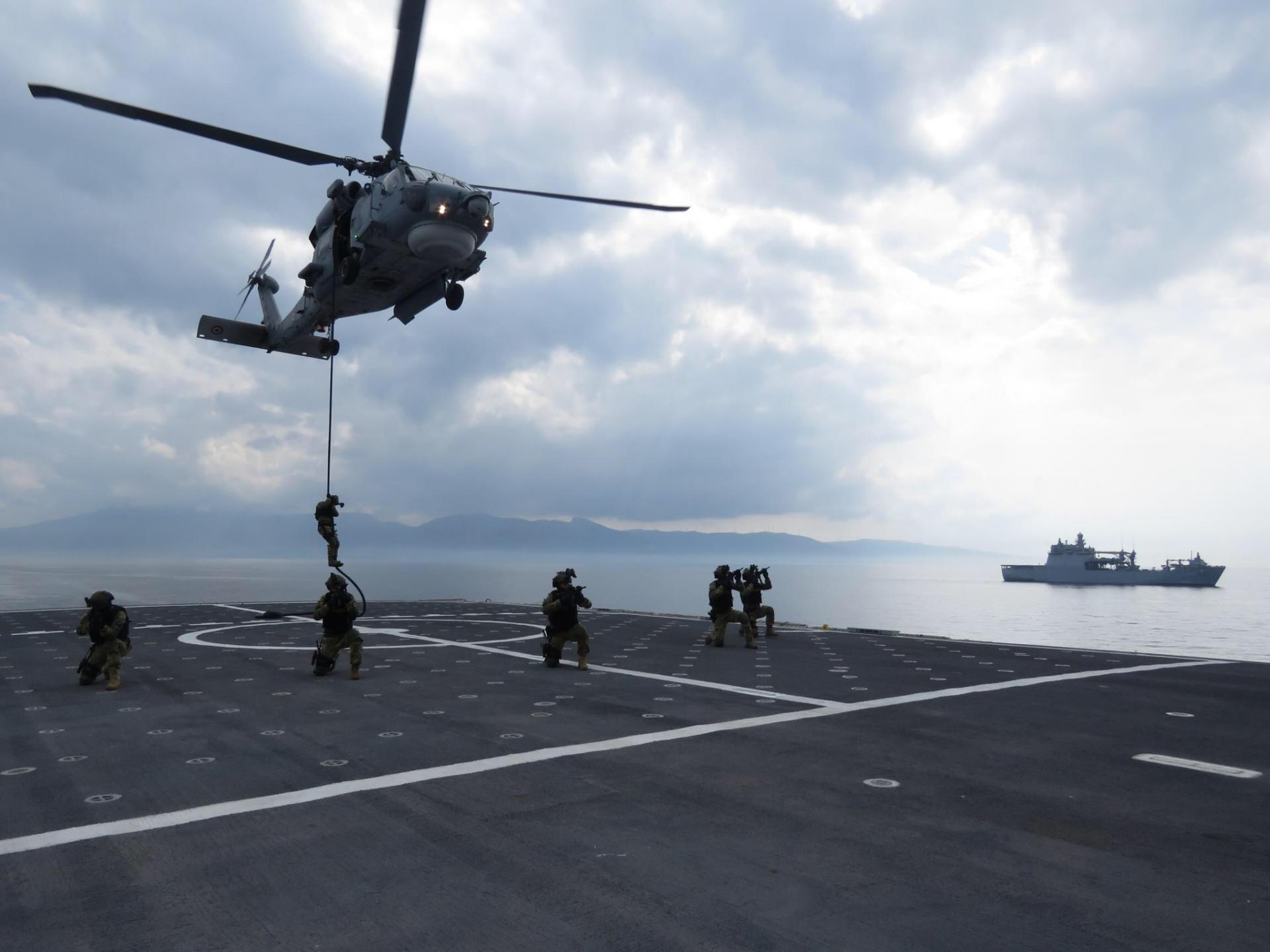 Estão em andamento os preparativos para o primeiro navio de assalto anfíbio da Turquia, o ' Anadolu'