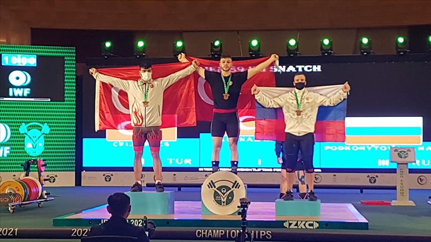 Түркиялык спортчулардын Жылдыздар оор атлетика боюнча дүйнө чемпионатындагы ийгилиги