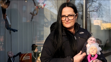 Milina Arka: Lutke i karikature poznatih koje vraćaju radost življenja