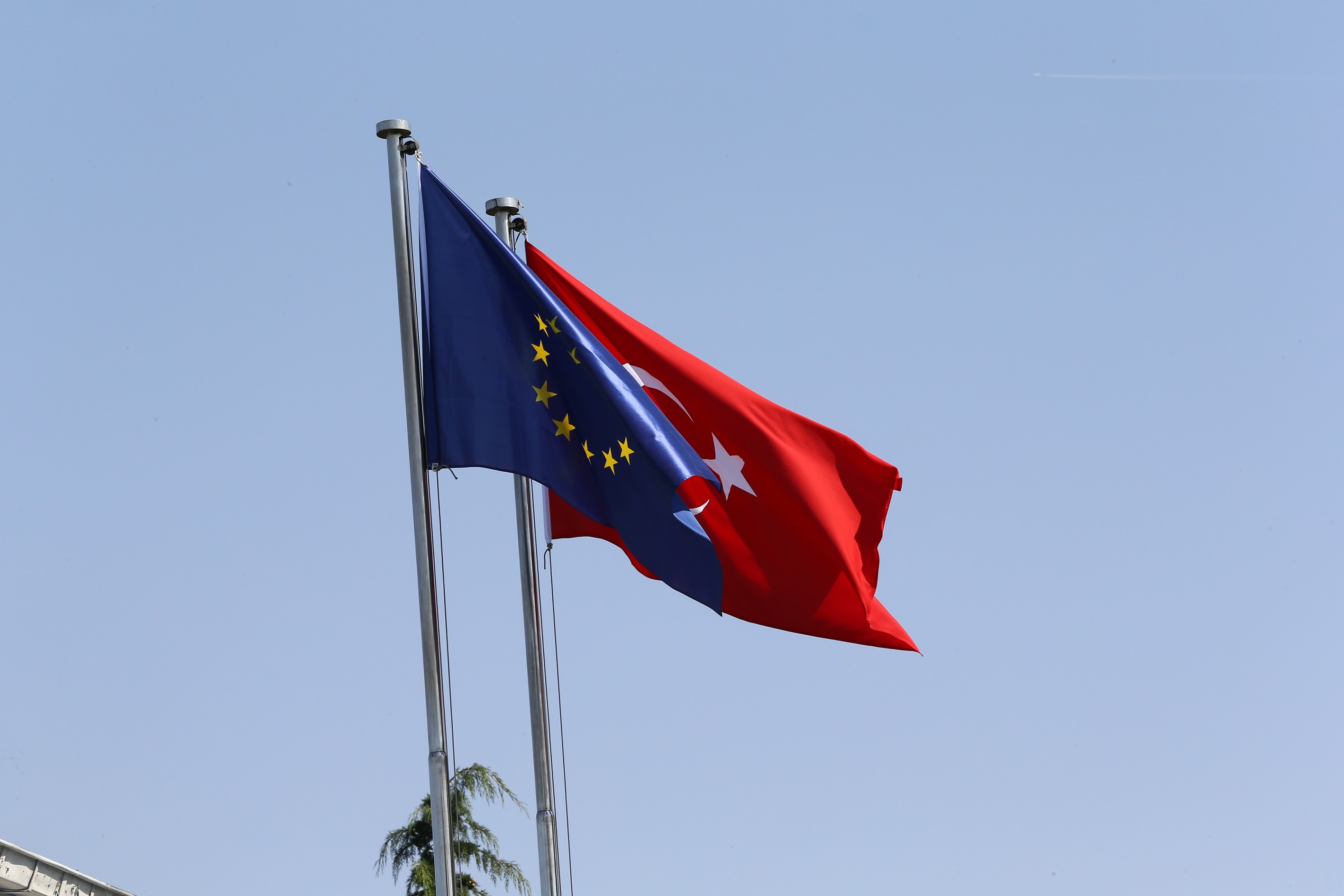 Les leaders de l'UE discuteront des relations avec la Turquie