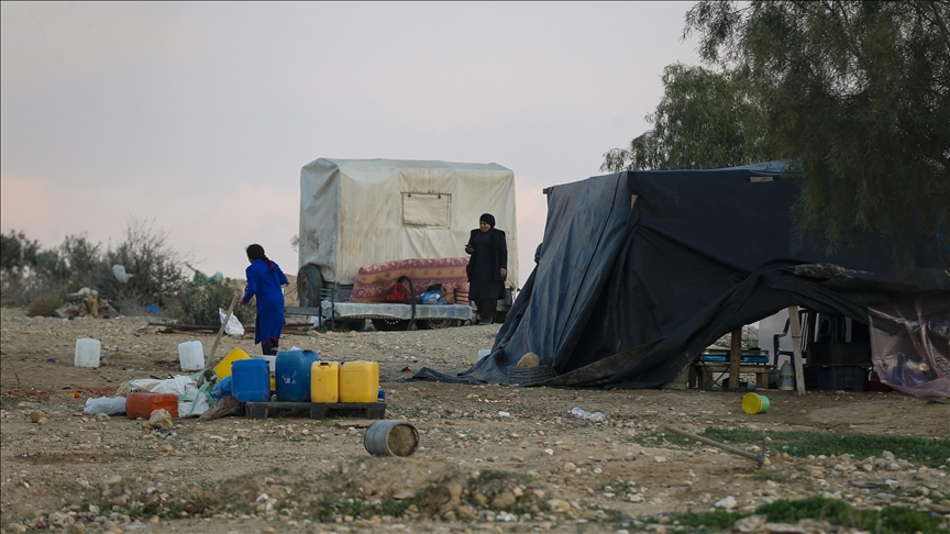 Forcat izraelite shkatërrojnë për të 197-n herë fshatin palestinez
