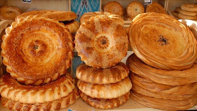 Non o’zbek dasturxonining ko’rki, qut-baraka ramzidir