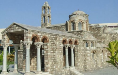 ¿Sabían que San Nicolás conocido como Papá Noel vivió en Demre, Antalya?