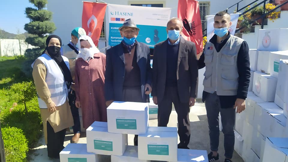 Turkawa na ciyar da masu azumi 700 a kowacce rana a Najeriya