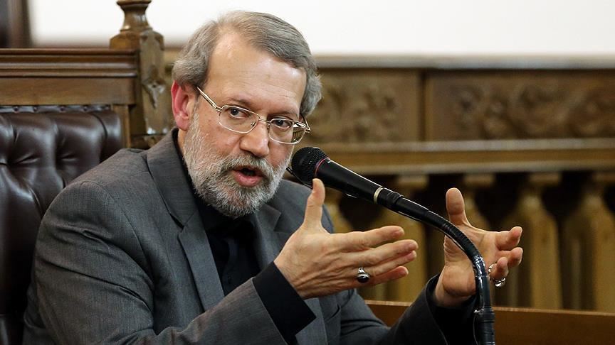 لاریجانی: پس از بیانات مقام معظم رهبری تصمیم گرفتم نامنویسی کنم