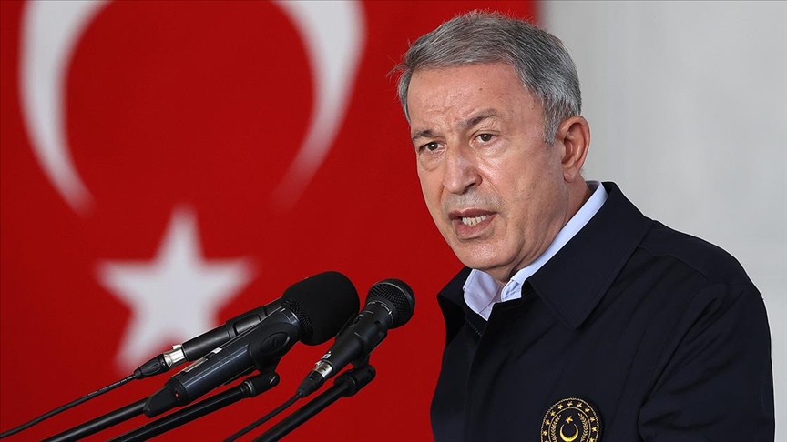 Milliy Mudofaa vaziri Hulusi Akar “Terrorni butunlay yoʻq qilamiz”.