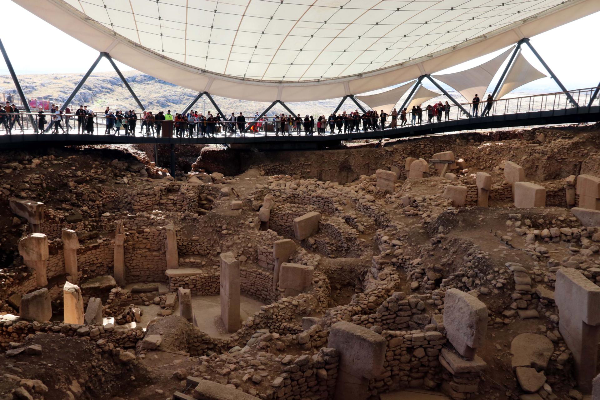 Ministro de Cultura y Turismo anuncia que se descubrieron 11 colinas alrededor de Göbeklitepe