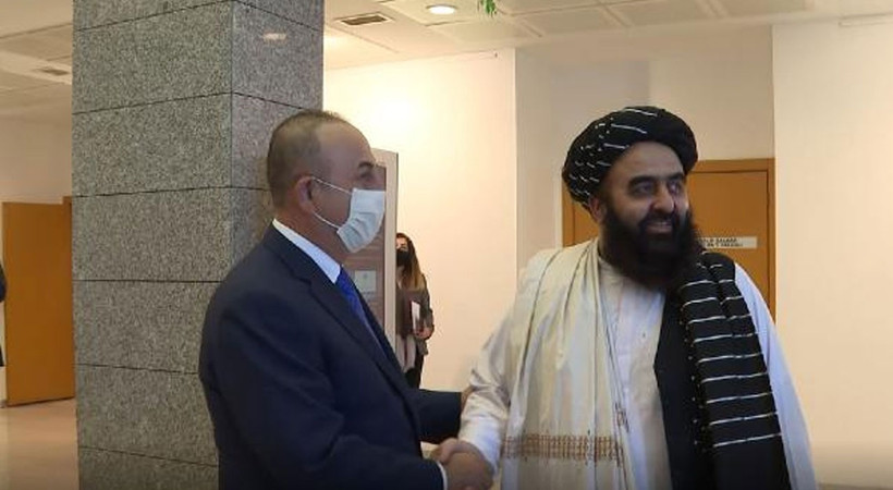 چاووش اوغلو د طالبانو د بهرنیو چارو سرپرست وزیر امیر خان متقي سره لیدنه وکړه