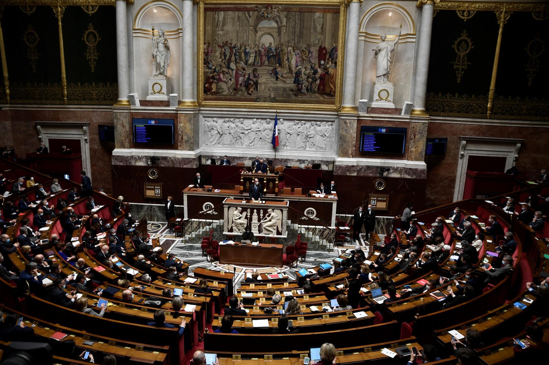 France: Le projet de loi "sécurité globale" adopté à l'Assemblée nationale