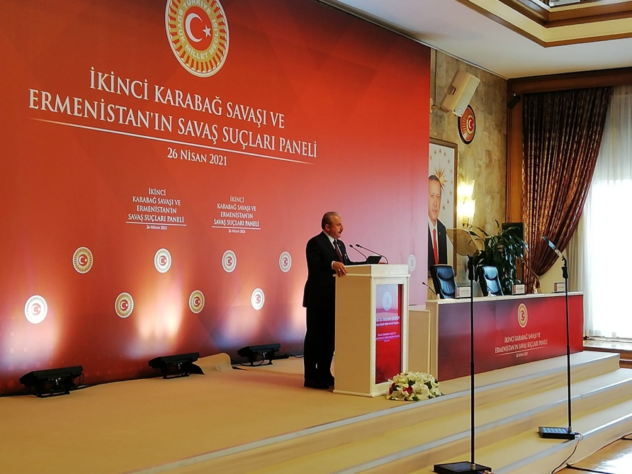 "İki qardaş ölkə uzun illər Qarabağ məsələsinin diplomatik yolla həllinə səy göstəriblər", M.Şentop