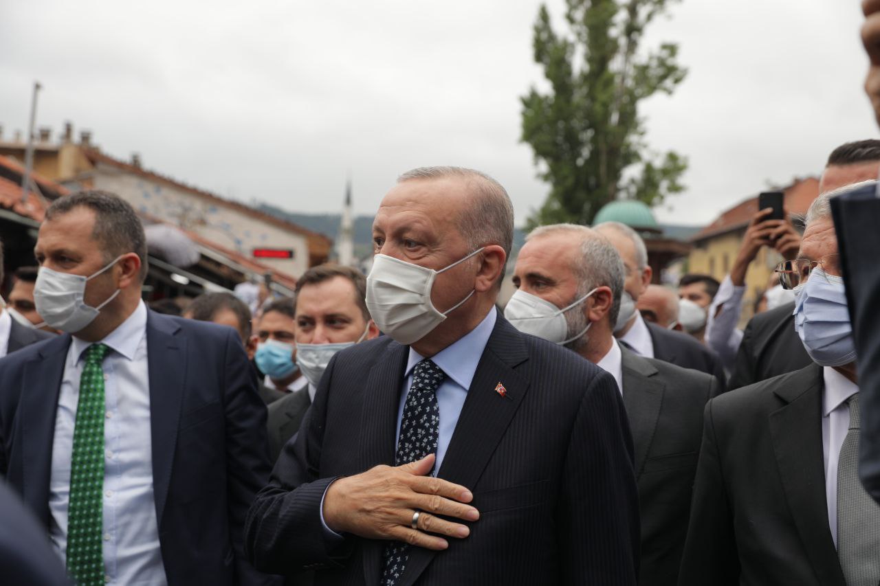 Erdo’g’an Bosniya-Gersegovina poytaxti Sarayevoga tashrif buyurdi