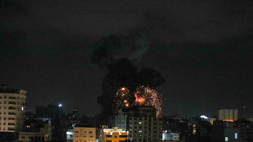 فلسطین: شہداء کی تعداد 83 ہو گئی، پولیس کے حملے رات بھر جاری رہے