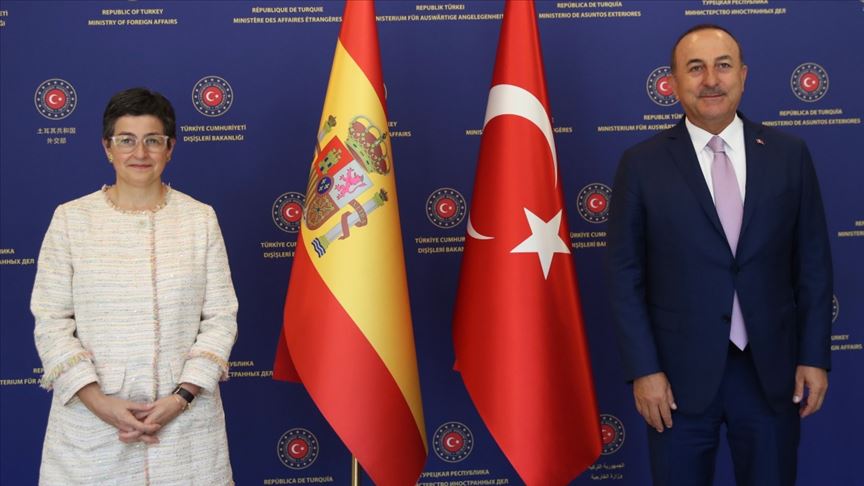 Arancha Gonzáles Laya: "A Turquia é um ator importante na solução dos problemas"
