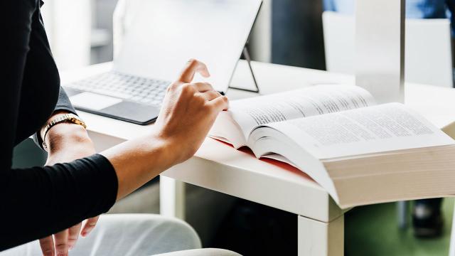 La biblioteca de eficiencia digital está abierta al acceso