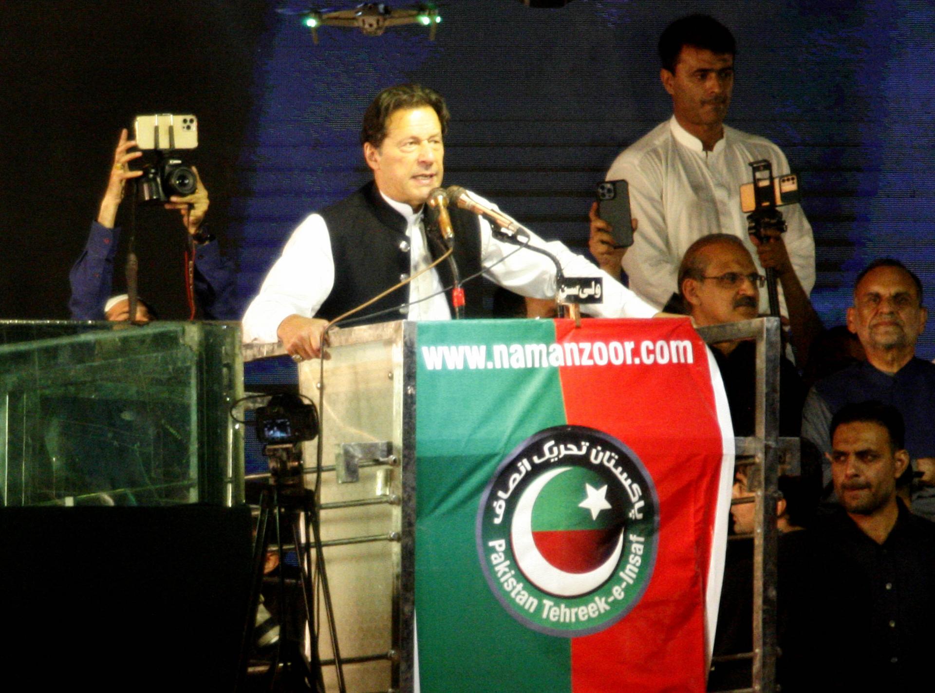 عمران خان نے ڈی چوک کی کال دے دی