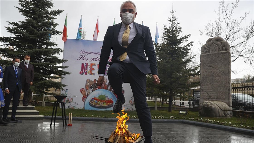 Nuri Ersoy Turk dunyosini Navro‘z bayrami bilan tabrikladi