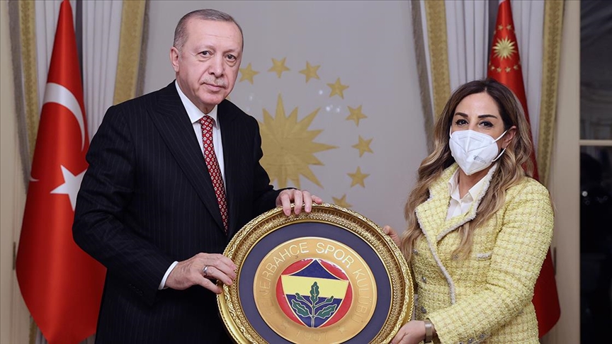 Női röplabdázókkal találkozott Erdogan elnök