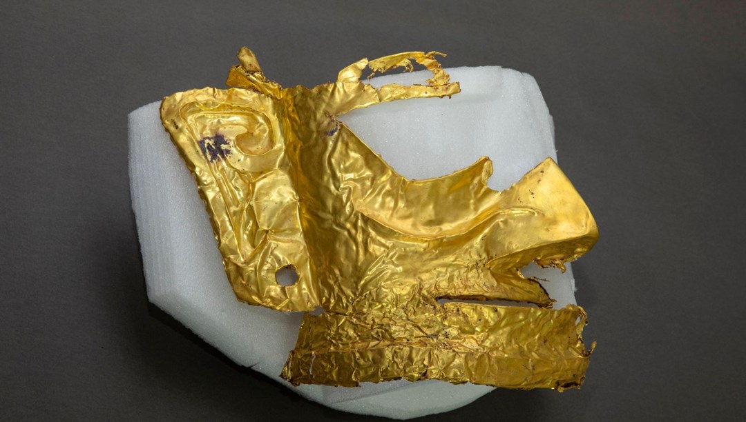 Cina, trovati resti di una maschera d’oro risalente a 3000 anni
