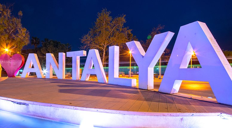 Supera los 3 millones el número de turistas que llegan a Antalya, "capital del turismo”