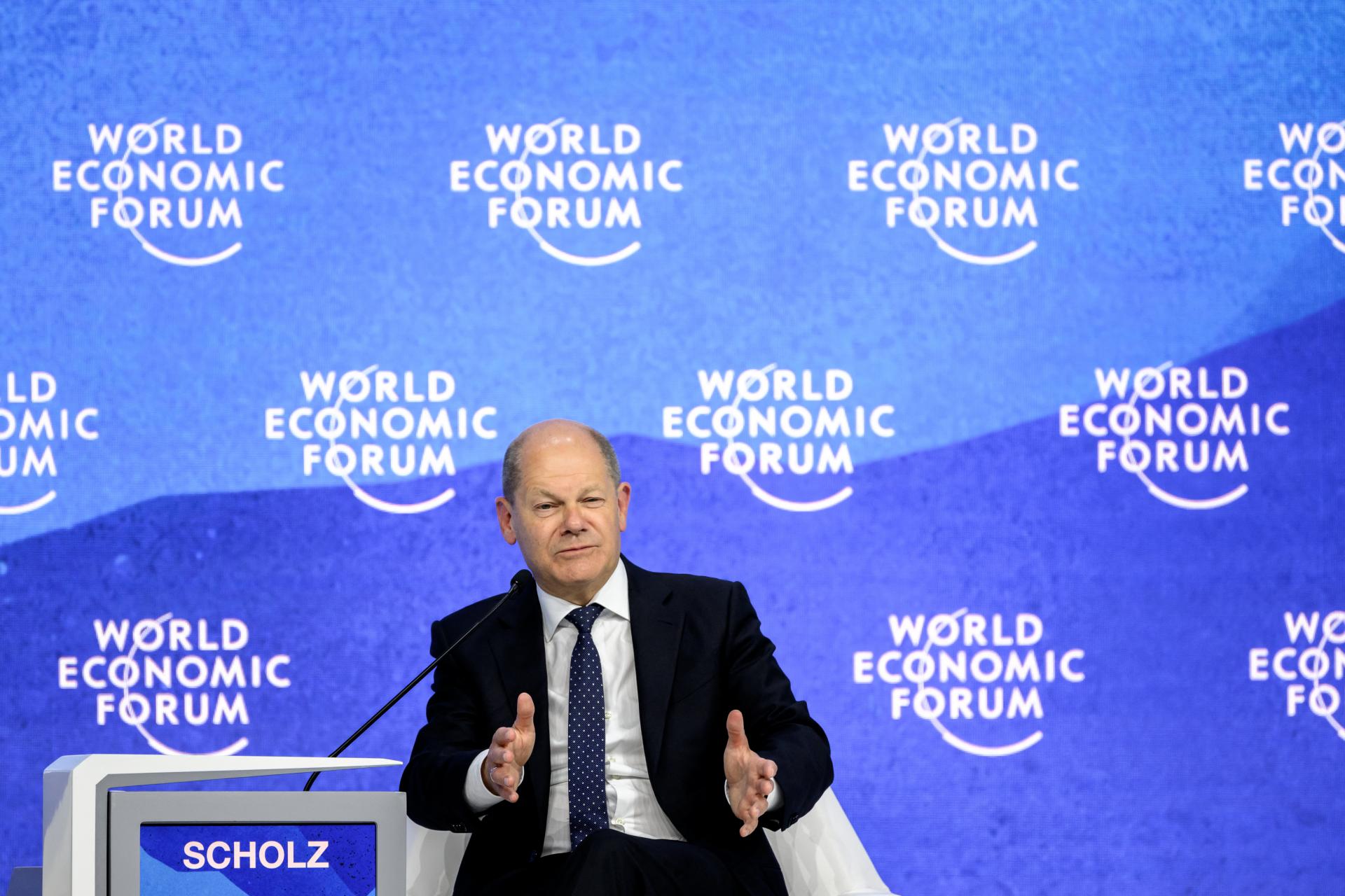 sholz: putinning ukrainagha achqan urushta ghelibe qilalmaydighanliqigha ishinimen