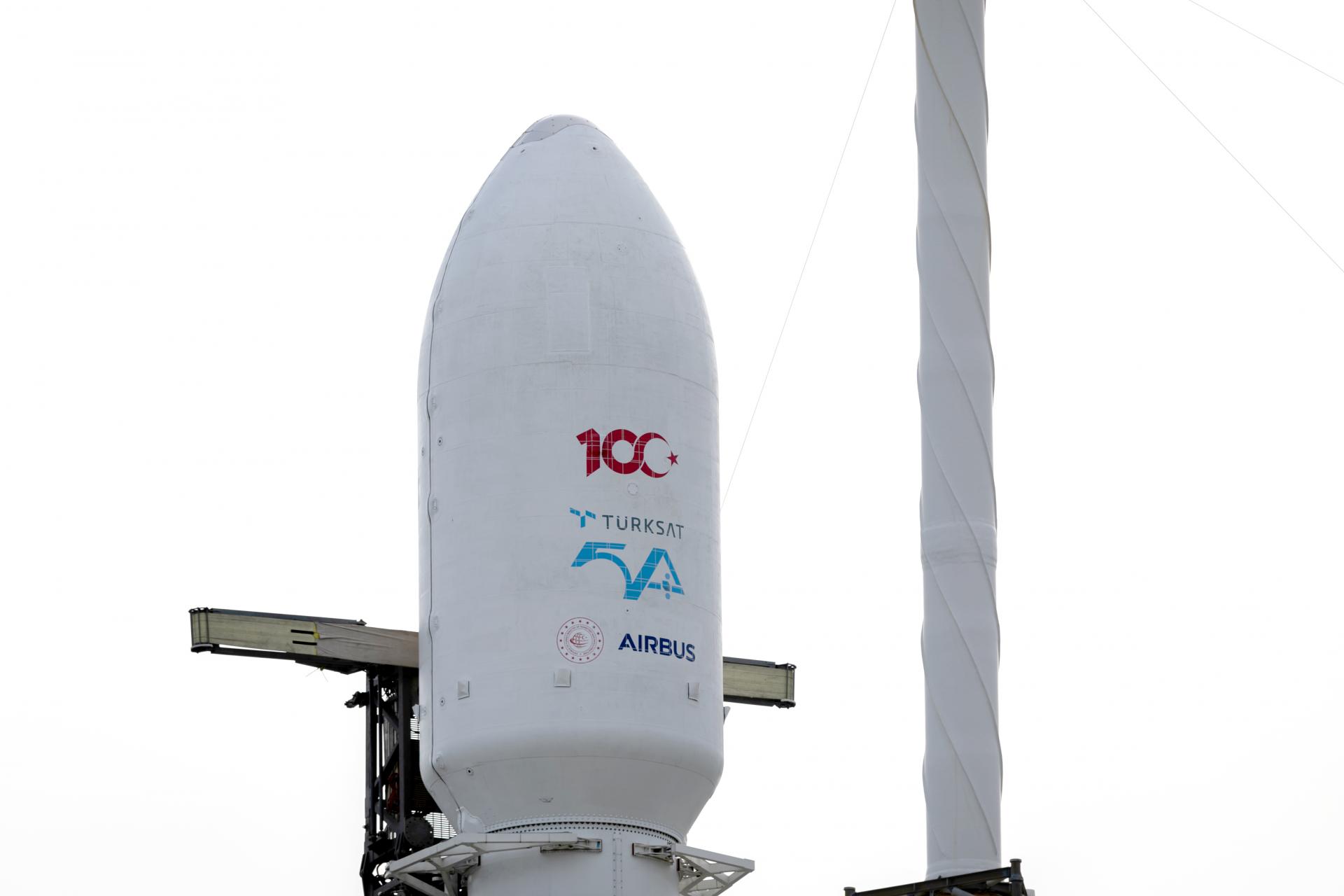 Le nouveau satellite turc, Turksat 5A, a été lancé dans l'espace avec succès