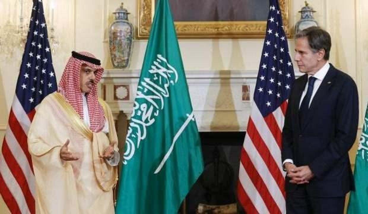 بلىنكېن سەئۇدى ئەرەبىستان تاشقى ئىشلار ۋەزىرى بىلەن رايونلۇق مەسىلىلەرنى مۇزاكىرە قىلدى