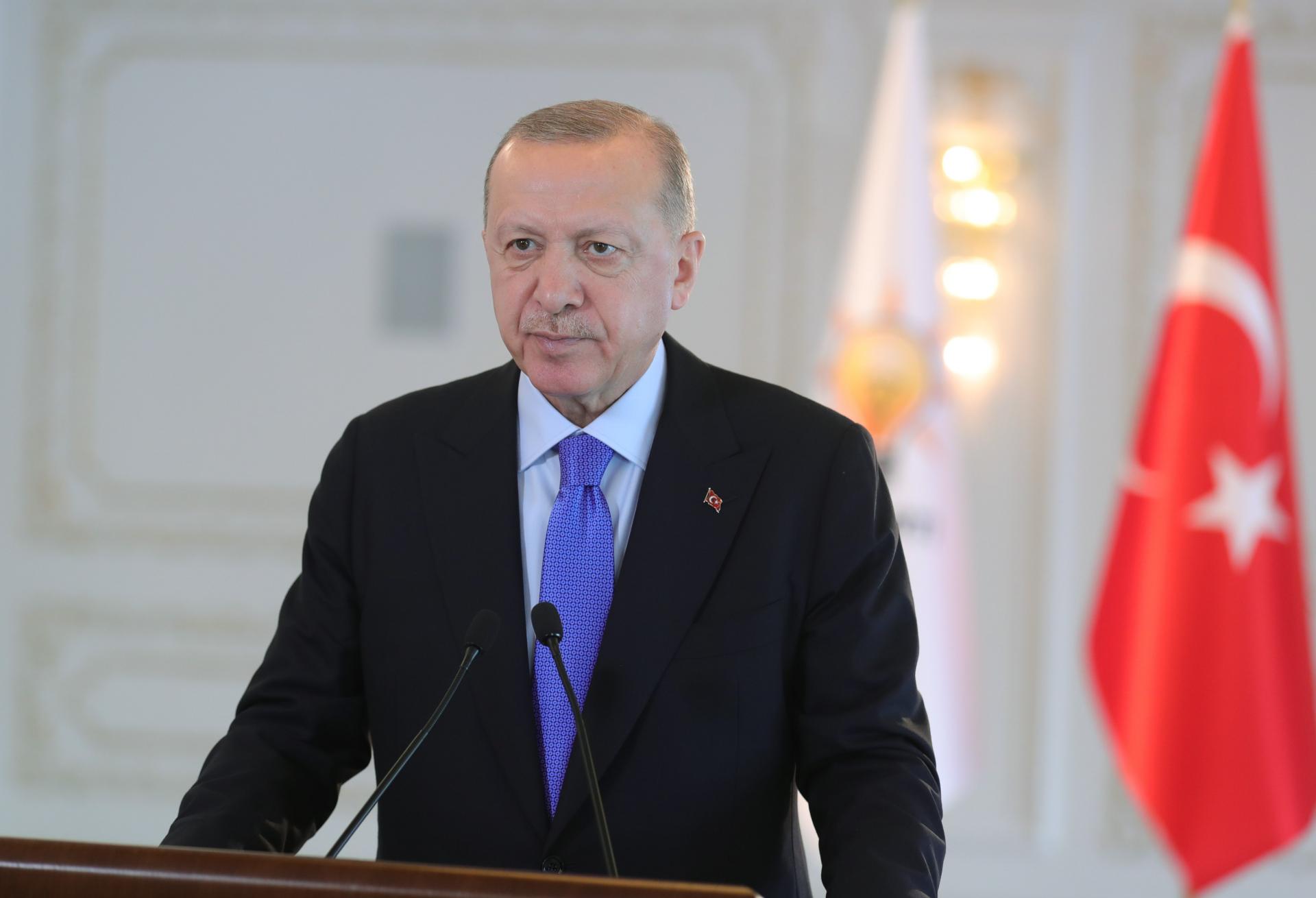 Erdogan: Ako mi kao nacija imamo kulturni cilj, pre svega moramo početi od turskog jezika