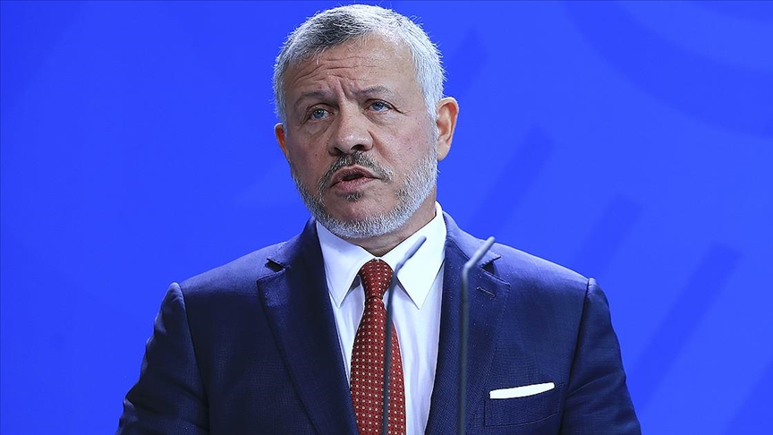 Йорданският крал заяви че е нужно да бъде възобновен процесът между Палестина и Израел...