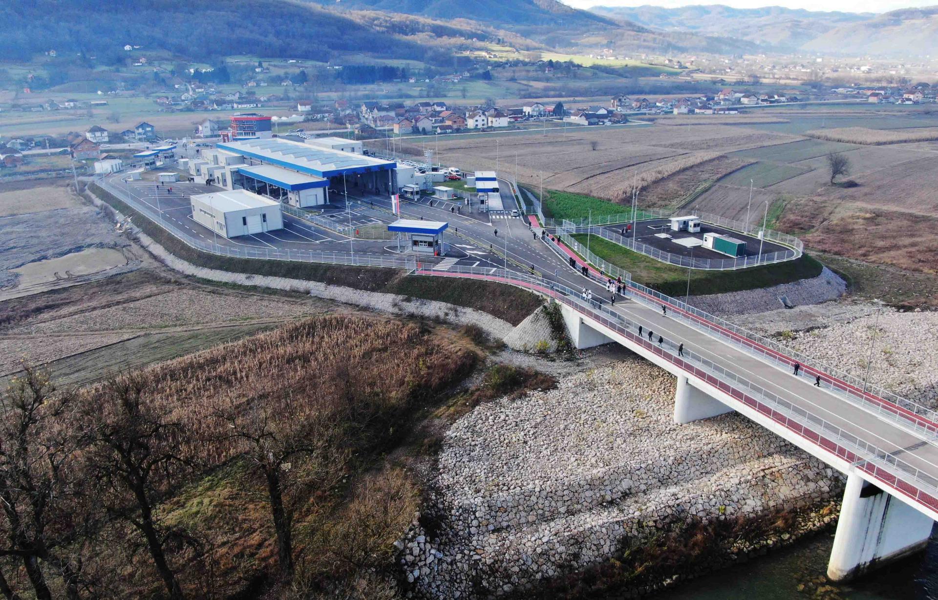 BiH - Srbija: Pušten u funkciju most i granični prelaz između Bratunca i Ljubovije