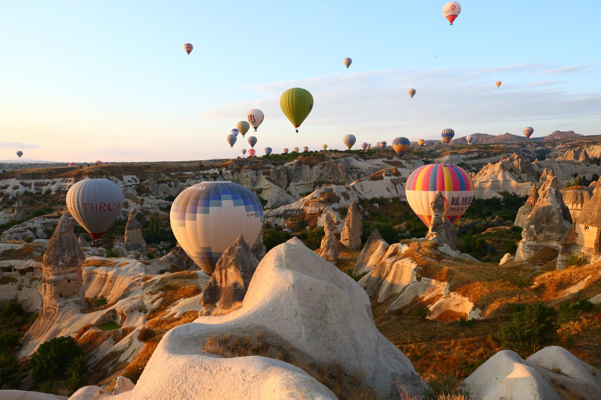 También los turistas moldavos quedan fascinados con la belleza de Capadocia