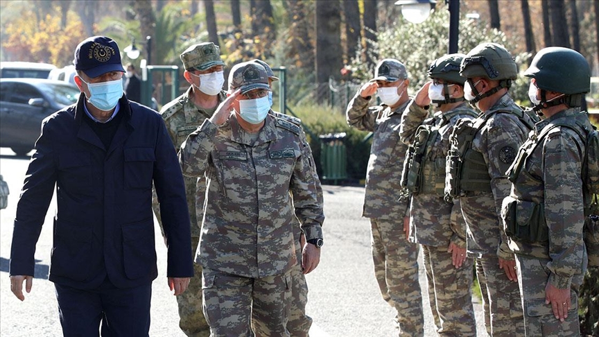 Turquie: Le ministre de la Défense en déplacement à Sanliurfa