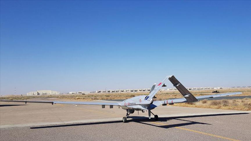Cientista político dos EUA elogia drones armados turcos