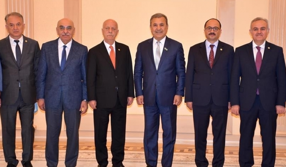 Özbəkistan TÜRKPA-ya daxil olmağı qərara aldı