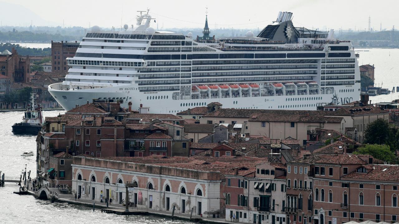 Italia decidió suspender los pasos de pasajeros desde la Laguna de Venecia