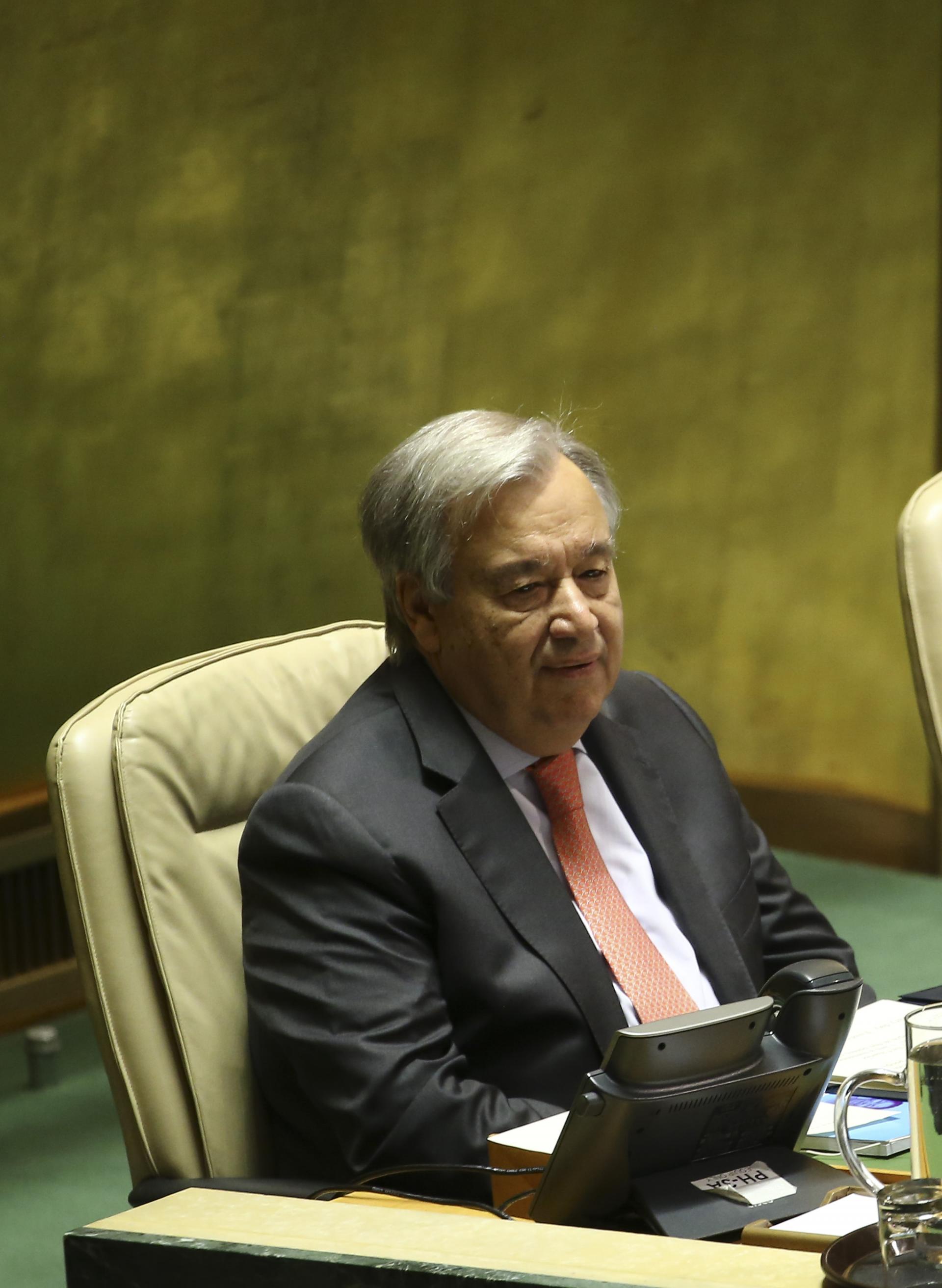 Guterres bën thirrje për mbështetje të operacioneve ndërkufitare në Siri
