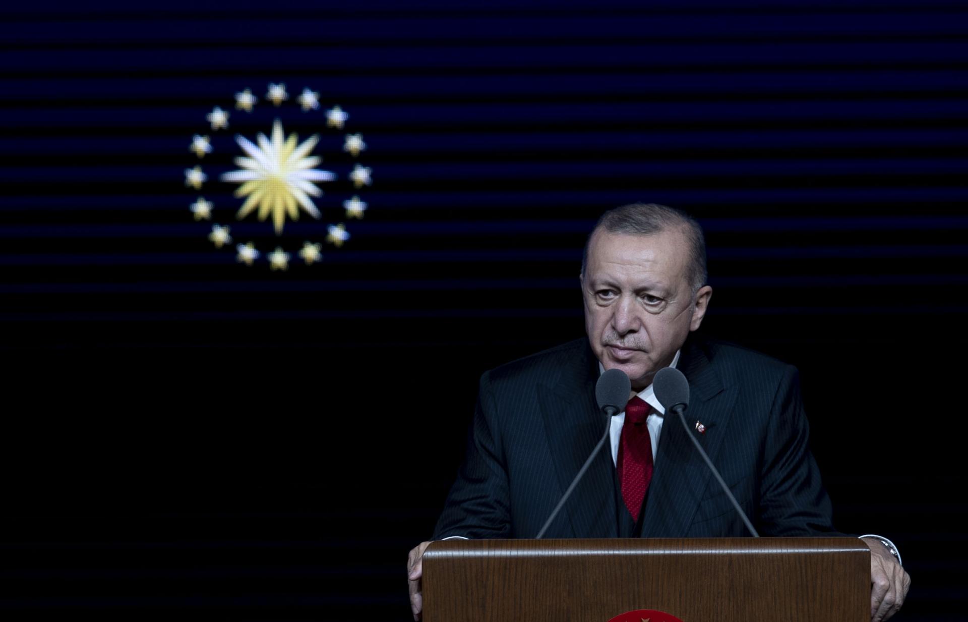 Erdogan a appelé les citoyens à se faire vacciner contre le nouveau type de coronavirus Covid-19