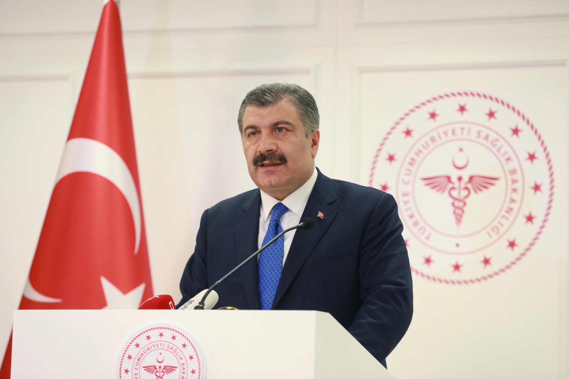 Fahrettin Koca vakisnasiya proqramına münasibət bildirib