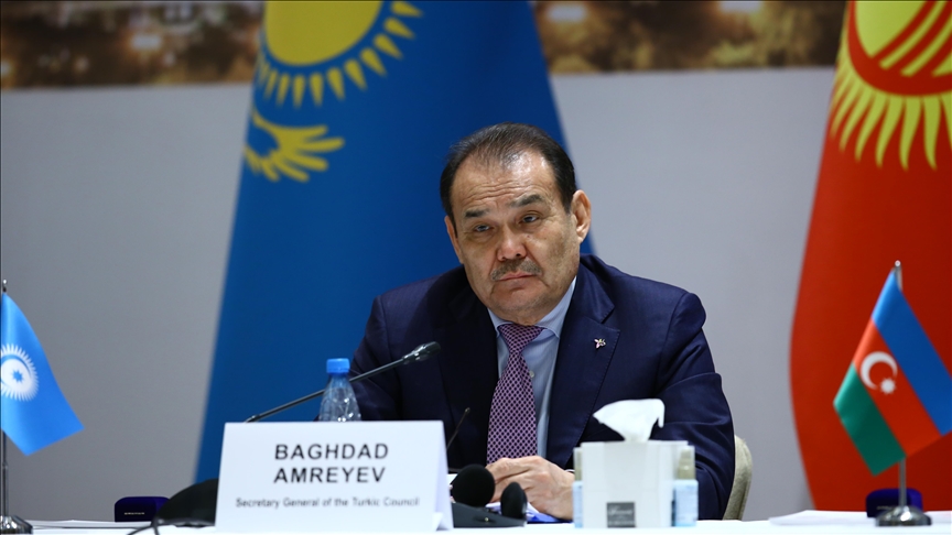 Түрк Кеңеши Кыргызстан менен Тажикстанга чакырык салды