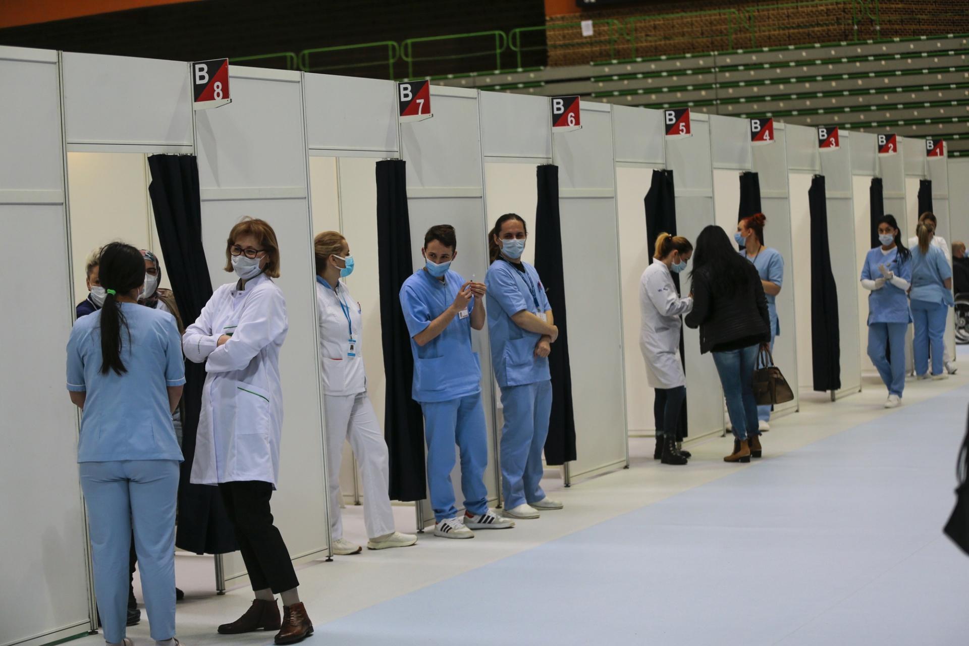 Vlada SAD-a donira 500.000 doza Pfizer vakcina Bosni i Hercegovini