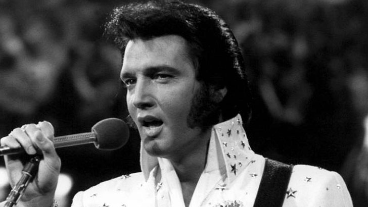 Gitar Elvis Presley Menemui Pembelinya Seharga 500 Ribu Dolar