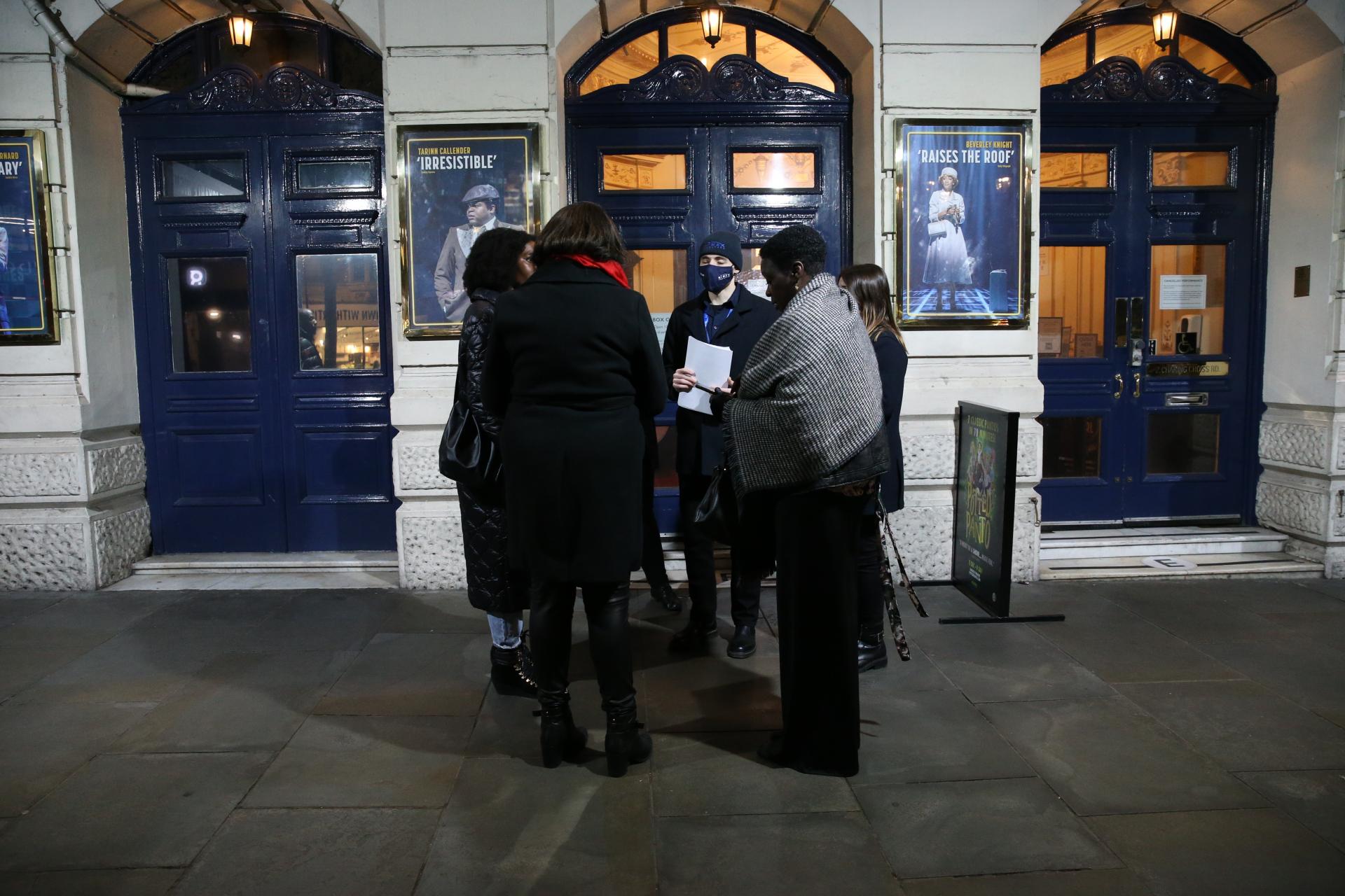 Londonda Yaña yıl çarası bulmayaçaq