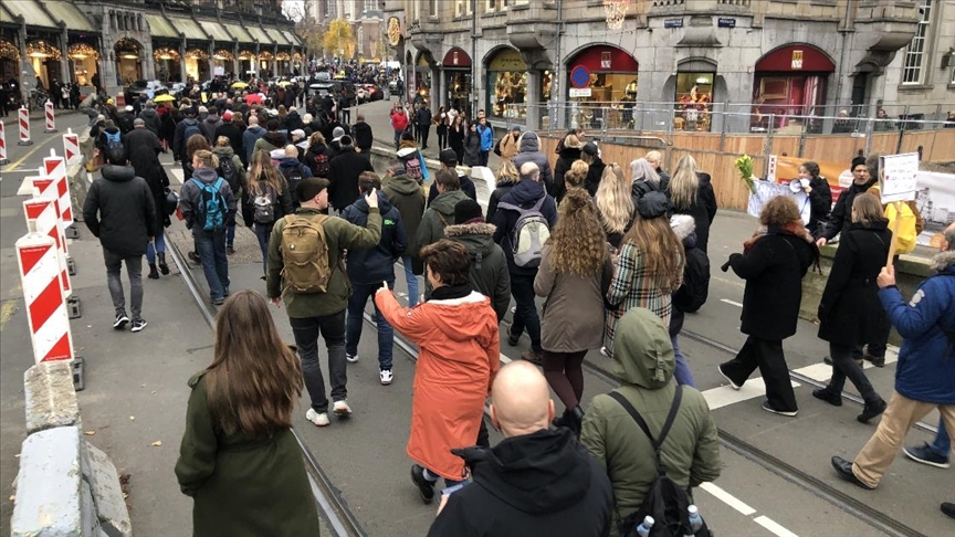 Manifestaciones contra las restricciones de Covid-19 en Holanda
